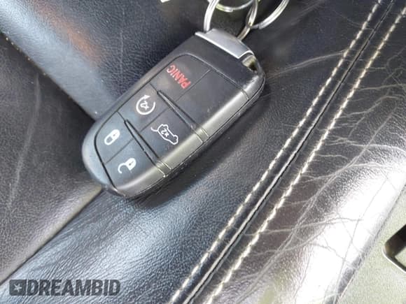 ✅ 2016 Jeep Grand Cherokee Limited 75th Anniversary • VIN: 1C4RJFBG9GC414937 • Лот: 43423981. Опубликован ранее на IAAI с пробегом 143 151 миль. Бесплатный доступ к архиву аукционных продаж из США и подробный отчёт об истории автомобиля на DreamBid. Изображение 11.