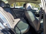 ✅ 2006 Volkswagen Jetta Edition • VIN: 3VWCT81K06M853486 • Lot: 86832795. Wystawiony na Copart z przebiegiem 261 870 mil. Bezpłatny archiwum sprzedaży aukcyjnych z USA i szczegółowy raport historii pojazdu na DreamBid. Zdjęcie 10.