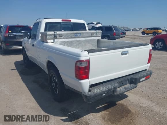 ✅ 2005 Ford Ranger XL • VIN: 1FTYR10U05PA40322 • Lot: 41891401. Listed on IAAI with 230,985 mi. Free auction sales archive from the USA and detailed vehicle history report at DreamBid. Image 6.