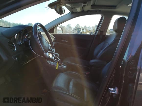 ✅ 2015 Chevrolet Cruze LTZ • VIN: 1G1PG5SB8F7204351 • Лот: 35921243. Опубликован ранее на Copart с пробегом 126 676 миль. Бесплатный доступ к архиву аукционных продаж из США и подробный отчёт об истории автомобиля на DreamBid. Изображение 7.