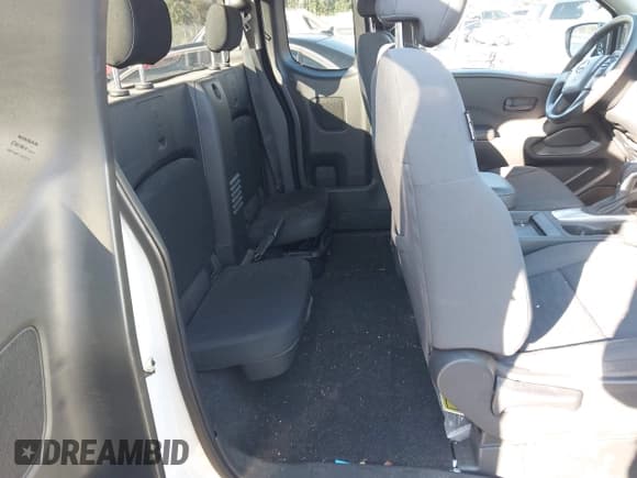 ✅ 2024 Nissan Frontier S • VIN: 1N6ED1CL5RN630034 • Lot: 43662303. Listed on IAAI with 26,984 mi. Free auction sales archive from the USA and detailed vehicle history report at DreamBid. Image 8.