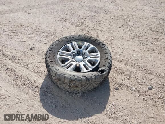 ✅ 2018 Chevrolet Silverado 2500HD High Country • VIN: 1GC1KXEY8JF277290 • Lot: 43465114. Listed on IAAI with 159,038 mi. Free auction sales archive from the USA and detailed vehicle history report at DreamBid. Image 12.