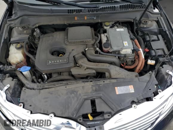 ✅ 2016 Lincoln MKZ Hybrid • VIN: 3LN6L2LU9GR632268 • Lot: 50937895. Wystawiony na Copart z przebiegiem 133 881 mil. Bezpłatny archiwum sprzedaży aukcyjnych z USA i szczegółowy raport historii pojazdu na DreamBid. Zdjęcie 13.