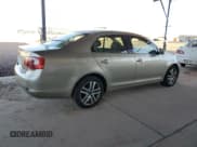 ✅ 2005 Volkswagen Jetta 2.5L • VIN: 3VWSF71K75M639543 • Lot: 52811025. Listed on Copart with 221,793 mi. Free auction sales archive from the USA and detailed vehicle history report at DreamBid. Image 3.