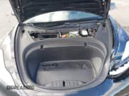 ✅ 2020 Tesla Model 3 Standard Range Plus • VIN: 5YJ3E1EA2LF633689 • Lot: 43514531. Wystawiony na IAAI z przebiegiem 46 690 mil. Bezpłatny archiwum sprzedaży aukcyjnych z USA i szczegółowy raport historii pojazdu na DreamBid. Zdjęcie 10.