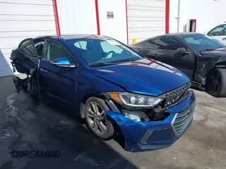 2017 Hyundai Elantra SE z VIN 5NPD84LF7HH025638, wystawiony jako IAAI lot #43016358 z przebiegiem 48 347 mil mil oraz . Historia ofert i sprzedaży dostępna na DreamBid. Obrazek 1.