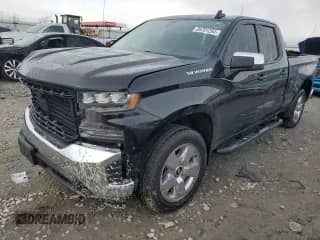 2019 Chevrolet Silverado 1500 LT with VIN 1GCRYDEK3KZ271179, listed as a Copart auction lot 86701294 with 111,480 mi miles and Salvage title. Bid and sale history available at DreamBid. Image 1.