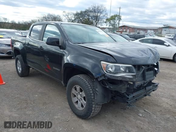✅ 2018 Chevrolet Colorado 2WD Work Truck • VIN: 1GCGSBEA8J1297939 • Lot: 40878510. Wystawiony na IAAI z przebiegiem 68 009 mil. Bezpłatny archiwum sprzedaży aukcyjnych z USA i szczegółowy raport historii pojazdu na DreamBid. Zdjęcie 1.
