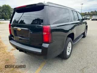 2017 Chevrolet Suburban LT z VIN 1GNSKHKC3HR163975, wystawiony jako Copart lot #73404204 z przebiegiem 180 409 mil mil oraz Czysty tytuł • Clean title. Historia ofert i sprzedaży dostępna na DreamBid. Obrazek 4.