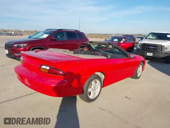 ✅ 1999 Chevrolet Camaro • VIN: 2G1FP32K2X2123872 • Lot: 43829832. Listed on IAAI with 92,124 mi. Free auction sales archive from the USA and detailed vehicle history report at DreamBid. Image 4.