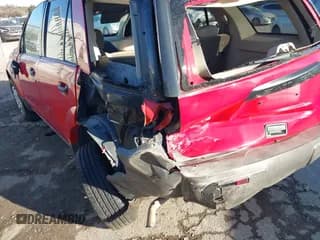 ✅ 2004 Saturn VUE • VIN: 5GZCZ33D34S810394 • Lot: 41109472. Wystawiony na IAAI z przebiegiem 147 029 mil. Bezpłatny archiwum sprzedaży aukcyjnych z USA i szczegółowy raport historii pojazdu na DreamBid. Zdjęcie 6.