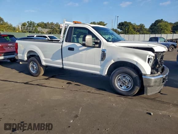 ✅ 2022 Ford F-250 XL • VIN: 1FTBF2A60NED45920 • Lot: 96465685. Wystawiony na Copart z przebiegiem Nie podano. Bezpłatny archiwum sprzedaży aukcyjnych z USA i szczegółowy raport historii pojazdu na DreamBid. Zdjęcie 4.