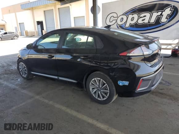 2020 Hyundai Ioniq SE с VIN KMHC75LJ2LU076466, выставлен на аукционе Copart как лот 61099775 с пробегом 33 875 миль миль и Списание • Salvage title. История ставок и продаж доступна на DreamBid. Изображение 2.
