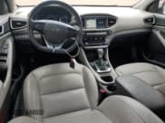 ✅ 2019 Hyundai Ioniq Limited • VIN: KMHC05LC6KU138357 • Lot: 55044845. Wystawiony na Copart z przebiegiem 78 149 mil. Bezpłatny archiwum sprzedaży aukcyjnych z USA i szczegółowy raport historii pojazdu na DreamBid. Zdjęcie 8.