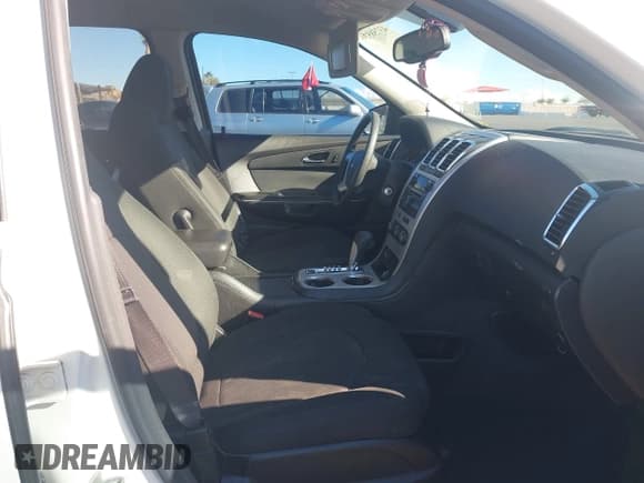 ✅ 2012 GMC Acadia SL • VIN: 1GKKRNED1CJ393341 • Lot: 43758520. Wystawiony na IAAI z przebiegiem 120 291 mil. Bezpłatny archiwum sprzedaży aukcyjnych z USA i szczegółowy raport historii pojazdu na DreamBid. Zdjęcie 5.