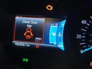 ✅ 2015 Ford Fusion Titanium • VIN: 3FA6P0D90FR287451 • Лот: 43780577. Опубликован ранее на IAAI с пробегом 162 309 миль. Бесплатный доступ к архиву аукционных продаж из США и подробный отчёт об истории автомобиля на DreamBid. Изображение 15.