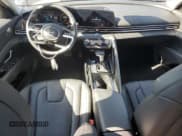 ✅ 2025 Hyundai Elantra Limited • VIN: KMHLP4DG7SU868656 • Лот: 86454355. Опубликован ранее на Copart с пробегом 8 443 миль. Бесплатный доступ к архиву аукционных продаж из США и подробный отчёт об истории автомобиля на DreamBid. Изображение 8.