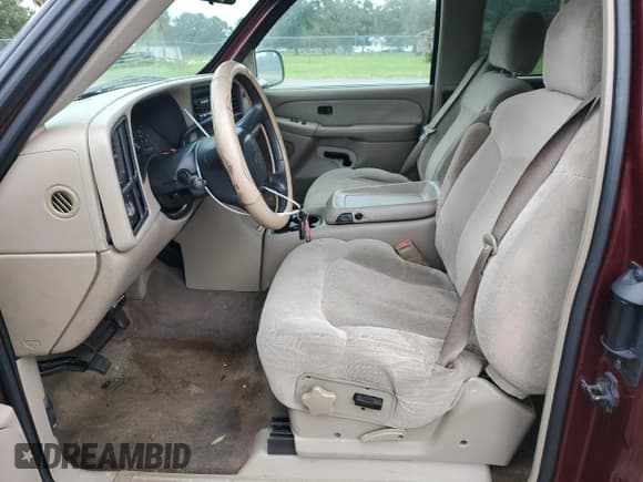 ✅ 2001 Chevrolet Silverado 1500 LS • VIN: 2GCEC19V611152680 • Лот: 75321654. Опубликован ранее на Copart с пробегом 177 875 миль. Бесплатный доступ к архиву аукционных продаж из США и подробный отчёт об истории автомобиля на DreamBid. Изображение 7.