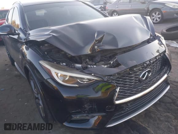 ✅ 2018 Infiniti QX30 Sport • VIN: SJKCH5CP4JA048802 • Lot: 40663774. Listed on IAAI with 87,827 mi. Free auction sales archive from the USA and detailed vehicle history report at DreamBid. Image 6.