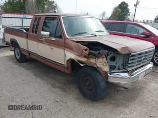 ✅ 1986 Ford F-150 • VIN: 1FTEX15N3GKB36066 • Лот: 41217069. Опубликован ранее на IAAI с пробегом Не указан. Бесплатный доступ к архиву аукционных продаж из США и подробный отчёт об истории автомобиля на DreamBid. Изображение 1.