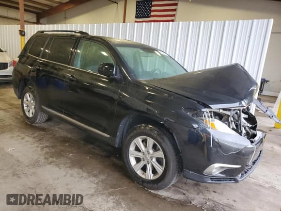 ✅ 2012 Toyota Highlander SE • VIN: 5TDBK3EH1CS145990 • Lot: 87370505. Listed on Copart with 226,738 mi. Free auction sales archive from the USA and detailed vehicle history report at DreamBid. Image 4.