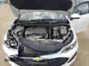 ✅ 2019 Chevrolet Cruze LS • VIN: 1G1BC5SM0K7101796 • Лот: 57268192. Размещён на Copart с пробегом 73 045 миль миль. Получите бесплатный доступ к архиву аукционных продаж из США и посмотрите подробный отчёт об истории автомобиля на DreamBid. Изображение 7.