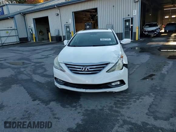 2014 Hyundai Sonata SE с VIN 5NPEC4AC2EH870288, выставлен на аукционе Copart как лот 90457245 с пробегом 116 916 миль миль и Списание • Salvage title. История ставок и продаж доступна на DreamBid. Изображение 14.