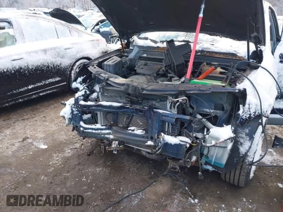 ✅ 2009 Saturn VUE XE • VIN: 3GSDL43N29S640017 • Lot: 41351036. Listed on IAAI with 120,136 mi. Free auction sales archive from the USA and detailed vehicle history report at DreamBid. Image 6.