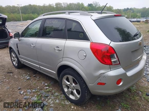 ✅ 2014 Chevrolet Captiva Sport LTZ • VIN: 3GNAL4EK2ES681833 • Lot: 42210350. Wystawiony na IAAI z przebiegiem 90 296 mil. Bezpłatny archiwum sprzedaży aukcyjnych z USA i szczegółowy raport historii pojazdu na DreamBid. Zdjęcie 3.