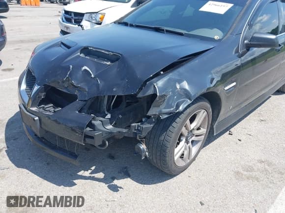 ✅ 2009 Pontiac G8 • VIN: 6G2ER57719L171886 • Лот: 42966197. Опубликован ранее на IAAI с пробегом 189 429 миль. Бесплатный доступ к архиву аукционных продаж из США и подробный отчёт об истории автомобиля на DreamBid. Изображение 12.