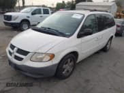✅ 2005 Dodge Caravan SXT • VIN: 2D4GP44L85R516967 • Lot: 43666976. Wystawiony na IAAI z przebiegiem 290 347 mil. Bezpłatny archiwum sprzedaży aukcyjnych z USA i szczegółowy raport historii pojazdu na DreamBid. Zdjęcie 2.