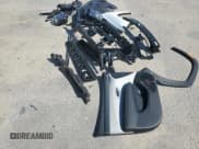 ✅ 2025 Hyundai Tucson Limited • VIN: KM8JEDD18SU323977 • Lot: 81184615. Wystawiony na Copart z przebiegiem 4 774 mil. Bezpłatny archiwum sprzedaży aukcyjnych z USA i szczegółowy raport historii pojazdu na DreamBid. Zdjęcie 13.