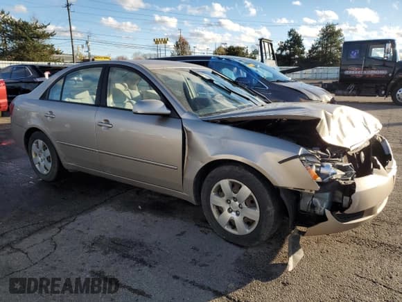 ✅ 2008 Hyundai Sonata GLS • VIN: 5NPET46C28H297468 • Лот: 81904134. Опубликован ранее на Copart с пробегом 258 180 миль. Бесплатный доступ к архиву аукционных продаж из США и подробный отчёт об истории автомобиля на DreamBid. Изображение 3.