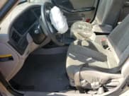 ✅ 2003 Hyundai Elantra GLS • VIN: KMHDN45D13U517757 • Lot: 60396705. Wystawiony na Copart z przebiegiem Nie podano. Bezpłatny archiwum sprzedaży aukcyjnych z USA i szczegółowy raport historii pojazdu na DreamBid. Zdjęcie 7.