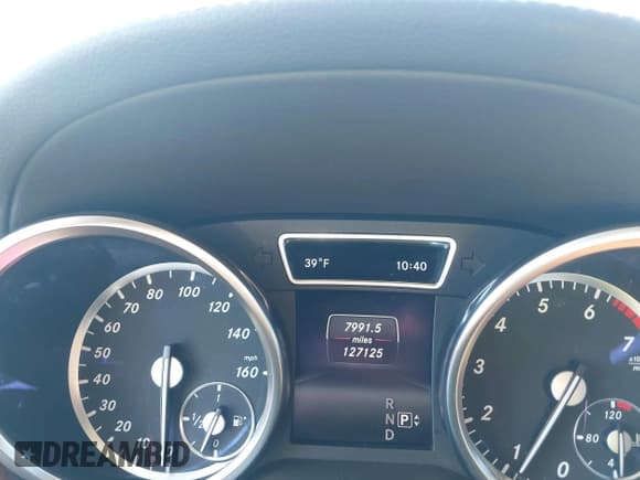 ✅ 2015 Mercedes-Benz GL 550 • VIN: 4JGDF7DE7FA442089 • Lot: 43848748. Listed on IAAI with 127,125 mi. Free auction sales archive from the USA and detailed vehicle history report at DreamBid. Image 7.