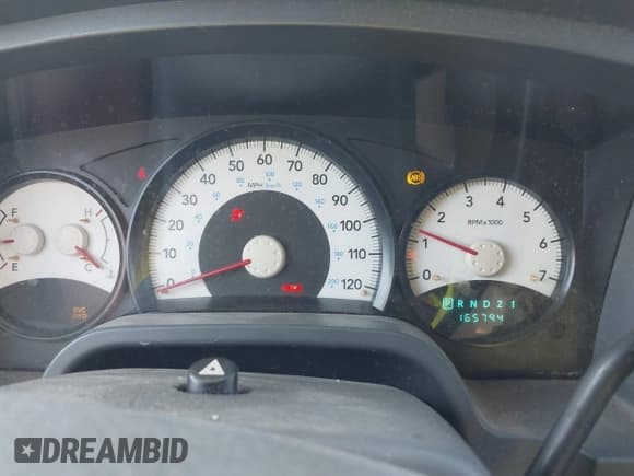 ✅ 2007 Dodge Dakota ST • VIN: 1D3HW28P77S173518 • Лот: 42055934. Опубликован ранее на IAAI с пробегом 165 794 миль. Бесплатный доступ к архиву аукционных продаж из США и подробный отчёт об истории автомобиля на DreamBid. Изображение 7.