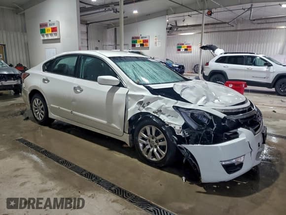 ✅ 2015 Nissan Altima 2.5 • VIN: 1N4AL3AP3FN910008 • Лот: 93605235. Опубликован ранее на Copart с пробегом 145 975 миль. Бесплатный доступ к архиву аукционных продаж из США и подробный отчёт об истории автомобиля на DreamBid. Изображение 4.