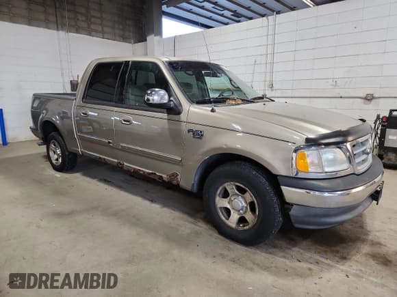 ✅ 2002 Ford F-150 XLT • VIN: 1FTRW07652KA75042 • Лот: 91189565. Опубликован ранее на Copart с пробегом Не указан. Бесплатный доступ к архиву аукционных продаж из США и подробный отчёт об истории автомобиля на DreamBid. Изображение 4.