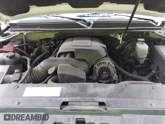 2011 Chevrolet Tahoe LTZ с VIN 1GNSKCE00BR132906, выставлен на аукционе IAAI как лот 42409323 с пробегом 201 558 миль миль и . История ставок и продаж доступна на DreamBid. Изображение 10.