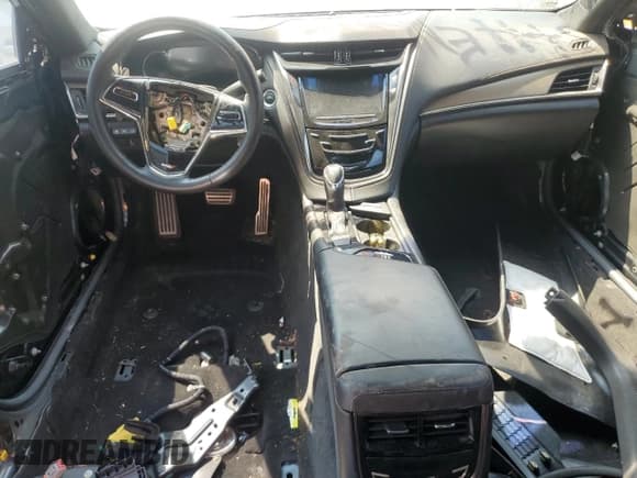 ✅ 2016 Cadillac CTS-V • VIN: 1G6A15S69G0111160 • Lot: 67551235. Listed on Copart with 47,118 mi. Free auction sales archive from the USA and detailed vehicle history report at DreamBid. Image 8.