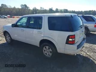 ✅ 2010 Ford Explorer XLT • VIN: 1FMEU6DEXAUA42751 • Lot: 43498804. Wystawiony na IAAI z przebiegiem 155 806 mil. Bezpłatny archiwum sprzedaży aukcyjnych z USA i szczegółowy raport historii pojazdu na DreamBid. Zdjęcie 3.