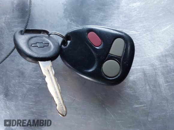 ✅ 2003 Chevrolet S-10 LS • VIN: 1GCCT19X138133298 • Лот: 41810396. Опубликован ранее на IAAI с пробегом 158 005 миль. Бесплатный доступ к архиву аукционных продаж из США и подробный отчёт об истории автомобиля на DreamBid. Изображение 11.