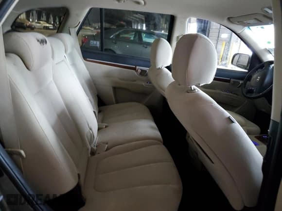 ✅ 2009 Hyundai Santa Fe Limited • VIN: 5NMSH13E09H236031 • Lot: 73309364. Listed on Copart with 149,616 mi. Free auction sales archive from the USA and detailed vehicle history report at DreamBid. Image 11.