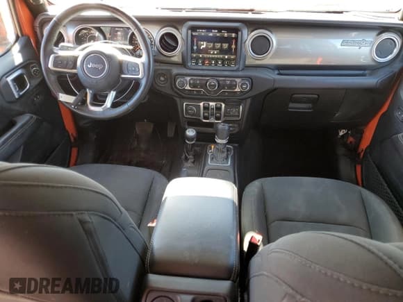 ✅ 2018 Jeep Wrangler Unlimited Sahara • VIN: 1C4HJXEG1JW224276 • Lot: 46891195. Listed on Copart with 66,755 mi. Free auction sales archive from the USA and detailed vehicle history report at DreamBid. Image 8.