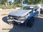 ✅ 2022 Honda Accord Sport • VIN: 1HGCV3F28NA037695 • Lot: 43421908. Wystawiony na IAAI z przebiegiem 45 978 mil. Bezpłatny archiwum sprzedaży aukcyjnych z USA i szczegółowy raport historii pojazdu na DreamBid. Zdjęcie 2.