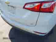 2020 Chevrolet Equinox LT с VIN 3GNAXKEV7LS507983, выставлен на аукционе IAAI как лот 43407294 с пробегом 132 799 миль миль и . История ставок и продаж доступна на DreamBid. Изображение 18.