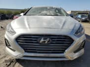 ✅ 2018 Hyundai Sonata SE • VIN: 5NPE24AF2JH615762 • Lot: 69292115. Wystawiony na Copart z przebiegiem 34 098 mil. Bezpłatny archiwum sprzedaży aukcyjnych z USA i szczegółowy raport historii pojazdu na DreamBid. Zdjęcie 5.