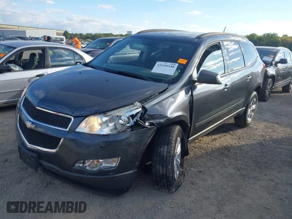 ✅ 2011 Chevrolet Traverse LS • VIN: 1GNKREED5BJ349375 • Lot: 43339348. Wystawiony na IAAI z przebiegiem 170 689 mil. Bezpłatny archiwum sprzedaży aukcyjnych z USA i szczegółowy raport historii pojazdu na DreamBid. Zdjęcie 2.