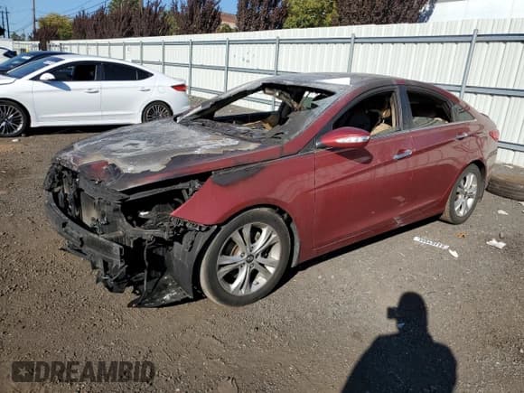 ✅ 2012 Hyundai Sonata Limited • VIN: 5NPEC4ACXCH486689 • Лот: 85666715. Опубликован ранее на Copart с пробегом Не указан. Бесплатный доступ к архиву аукционных продаж из США и подробный отчёт об истории автомобиля на DreamBid. Изображение 1.