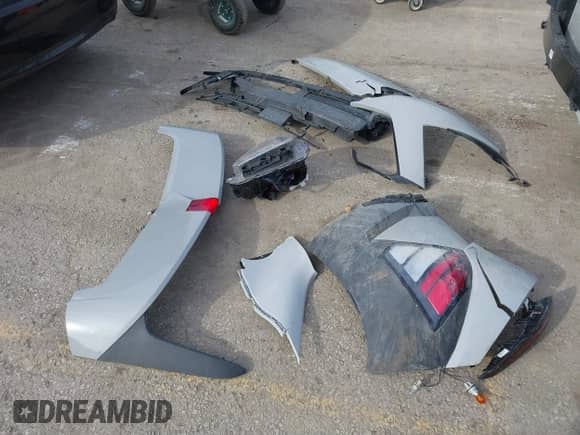 2025 Hyundai Kona SEL with VIN KM8HBCAB6SU202525, listed as a IAAI auction lot 41697254 with 10,279 mi miles and . Bid and sale history available at DreamBid. Image 12.